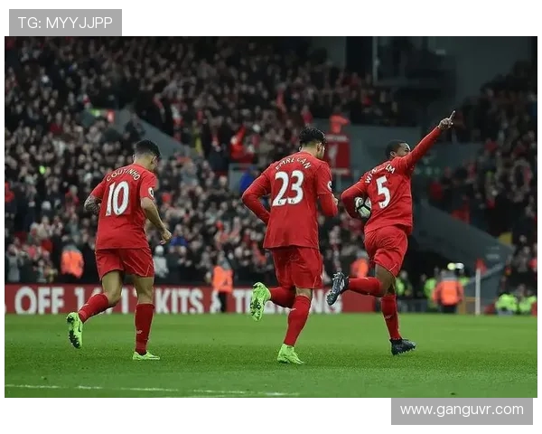 今晚英超焦点战曼联对阵利物浦精彩视频直播回顾与赛后分析